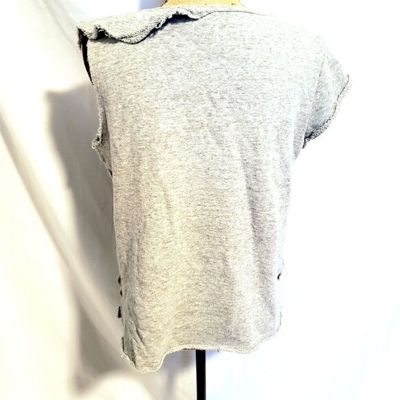 Deletta | Gray Asymmetrical Ruffle Blouse - Picture 2 of 4